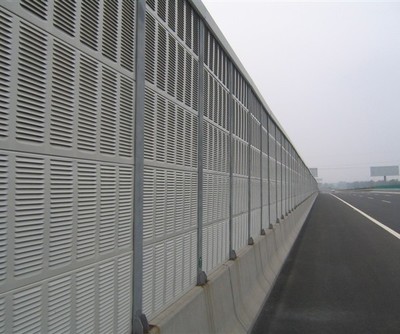 公路聲屏障